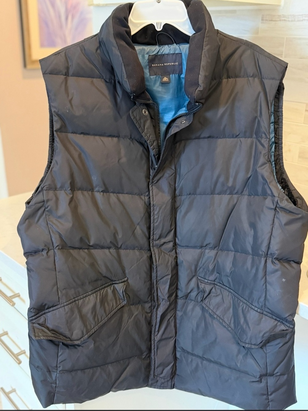 Banana Republic Men's Dark Gray Quilted Puffer Vest